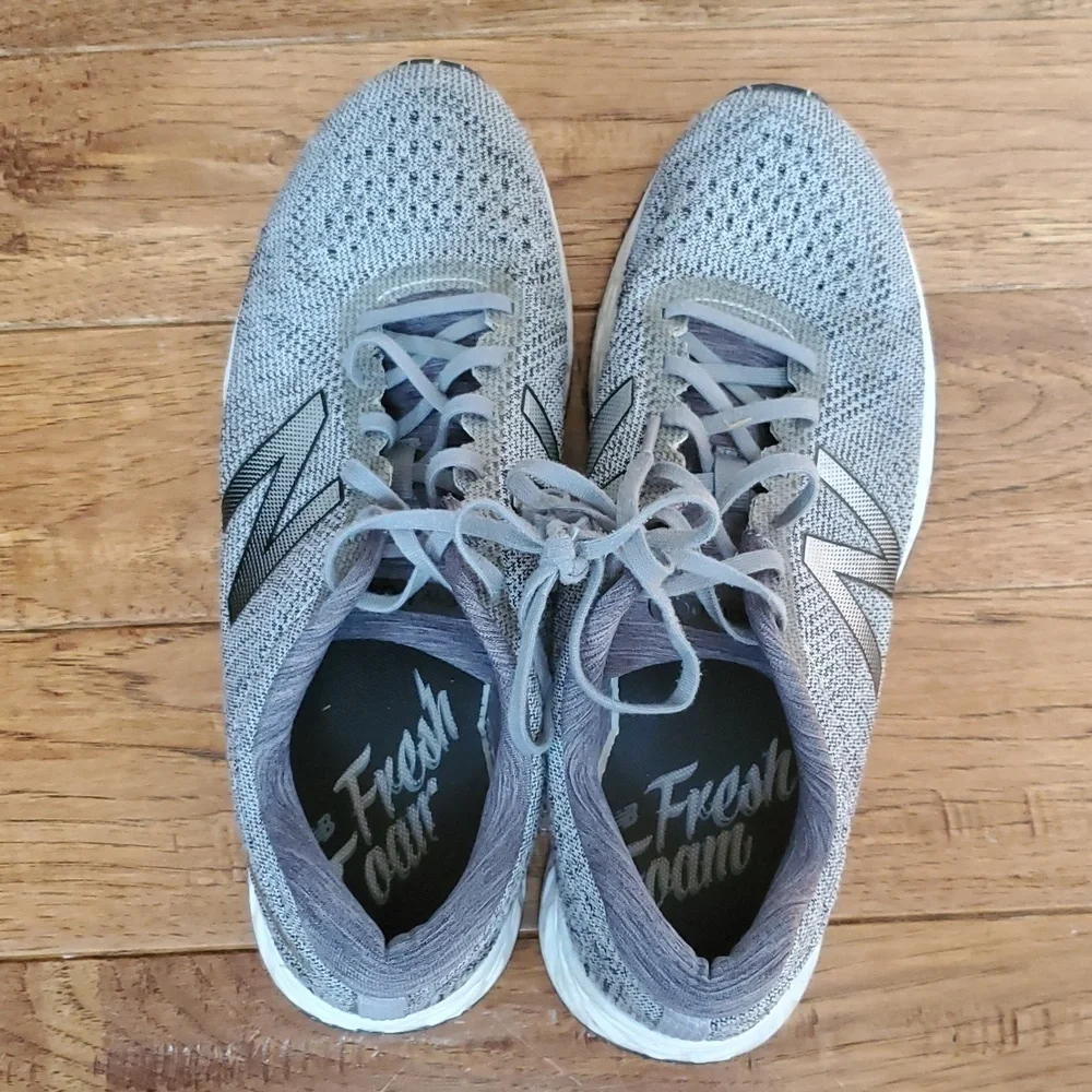 New Balance Arishi Maris Sneakers